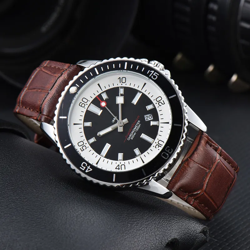 Diseñador Reloj Mens Watch Luxury Quartz Wallwatch Fashion Navitimer Cronograph Sapphire Glass Fashion Montre de Luxe Black Brown Leather Strap Breitling