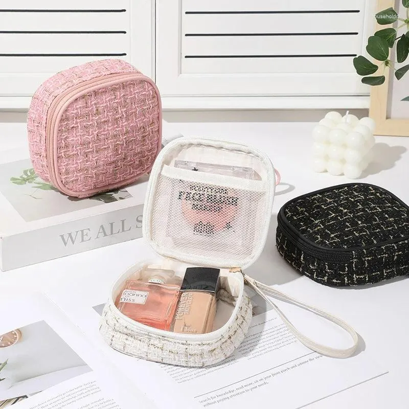 Storage Bags Women Makeup Bag Lipstickey Eshadow Travel Portable Organizer Square Fashion Napkin Sanitary Pads Small Toiletry