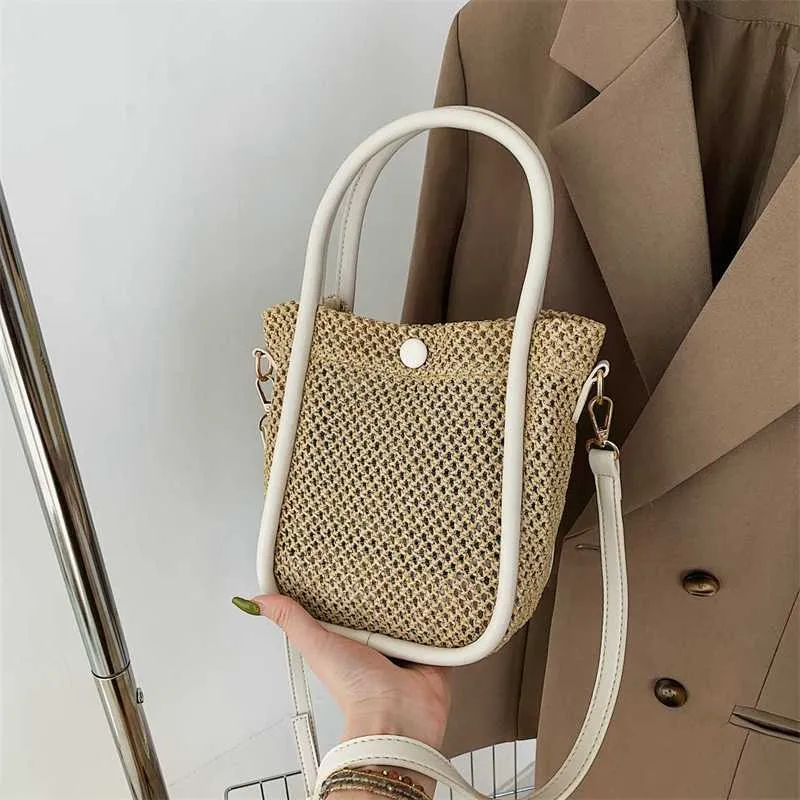 Casual Beach Bags Summer Casual Straw Woven Bag for Women in Trendy and Fashionable Portable Bucket Single Shoulder Crossbody