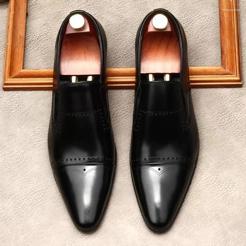 Chaussures habillées de chaussures en cuir noir italien homme authentique pointe pointe pointe vers des mocassins de luxe formels slip sur oxford