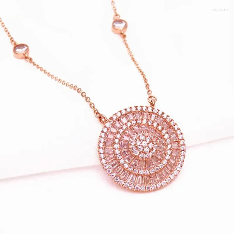 Catene placcate in oro rosa 14k in lussuoso cristallo intarsiato rotondo collana abbagliante a ciondolo di lussuoso designer designer gioielli