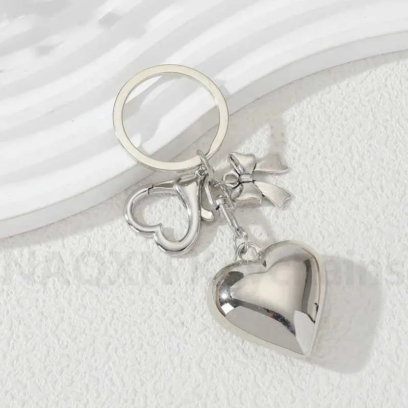 Plastic heart keychain deals