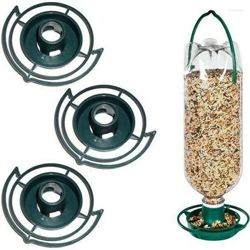 Andere vogelbenodigdheden Outdoor Feeder Automatische hangende plastic voerkom voor papegarrot duiven huisdier binnen fles mond aanmeping duurzaam gemakkelijk te gebruiken