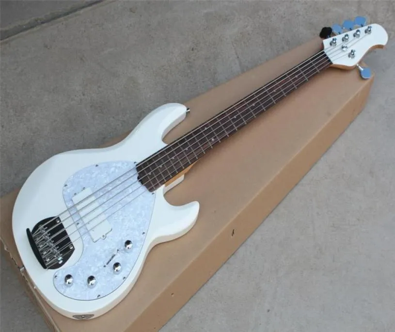 New Arrival 5 strings White Body Electric Bass Guitar with Chrome hardwareActive CircuitRosewood fingerboardoffer customize4628521