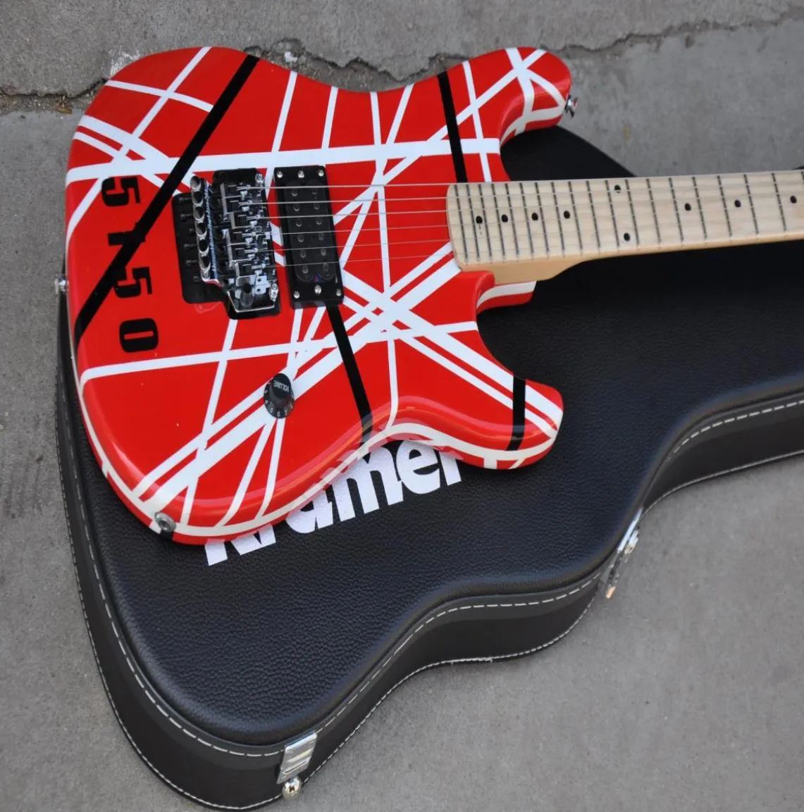 Toppanpassad Edward Van Halen Kramer 5150 Black White Stripe Red Electric Guitar Floyd Rose Tremolo Tailpiece Maple Neck Fre3827728