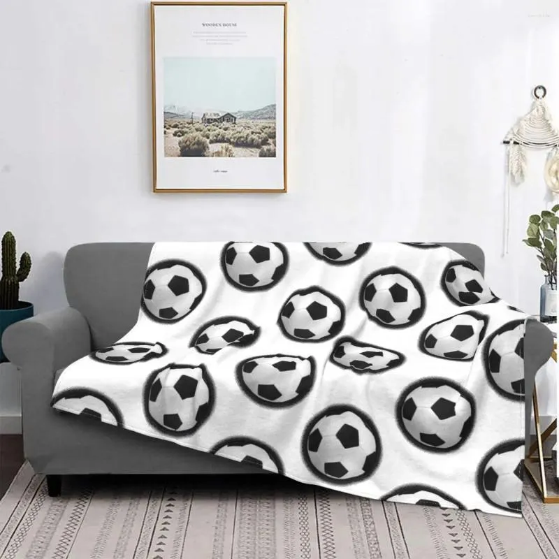 Blankets Soccer Ball Football Sports Blanket Flannel Summer Breathable Super Soft Throw For Home Travel Plush Thin Quilt