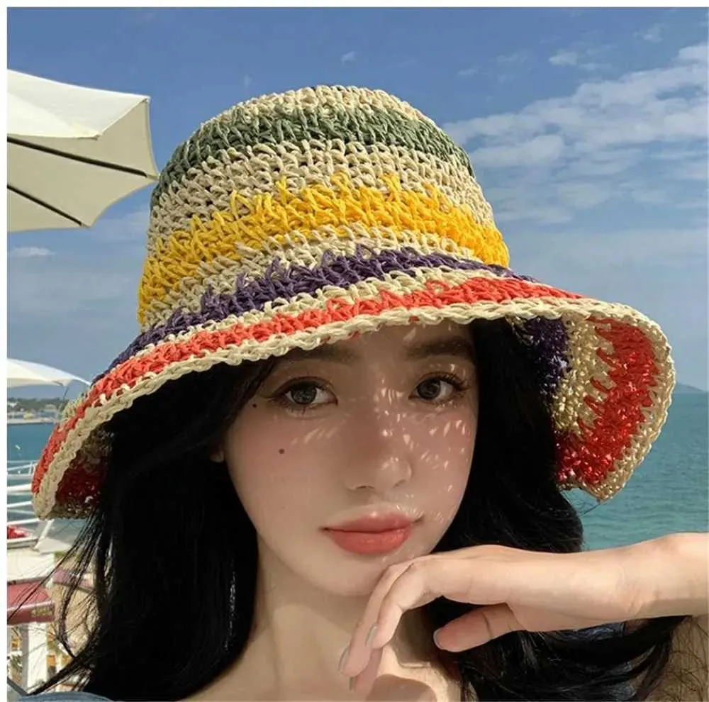 Wide Brim Hats Bucket Ethnic Tourism Straw hat 2024 New Hat Women Summer Sun Tourists Beach Q240403