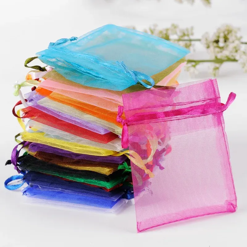 Autres 50pcs / lot 7 * 9 9 * 12 Wholesale 9x12cm Colorful trawstring Organza sacs bijoux de bonbons sacs d'emballage d'anniversaire pochettes de fête d'anniversaire