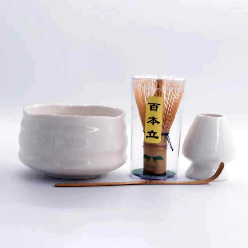 Teewaren -Sets Super 4in1 weiße Geschenkset von Matcha Green Tea -Werkzeugen Porzellanschale handgefertigt japanischer Bambus Chasen Whisk Hold und Scoop