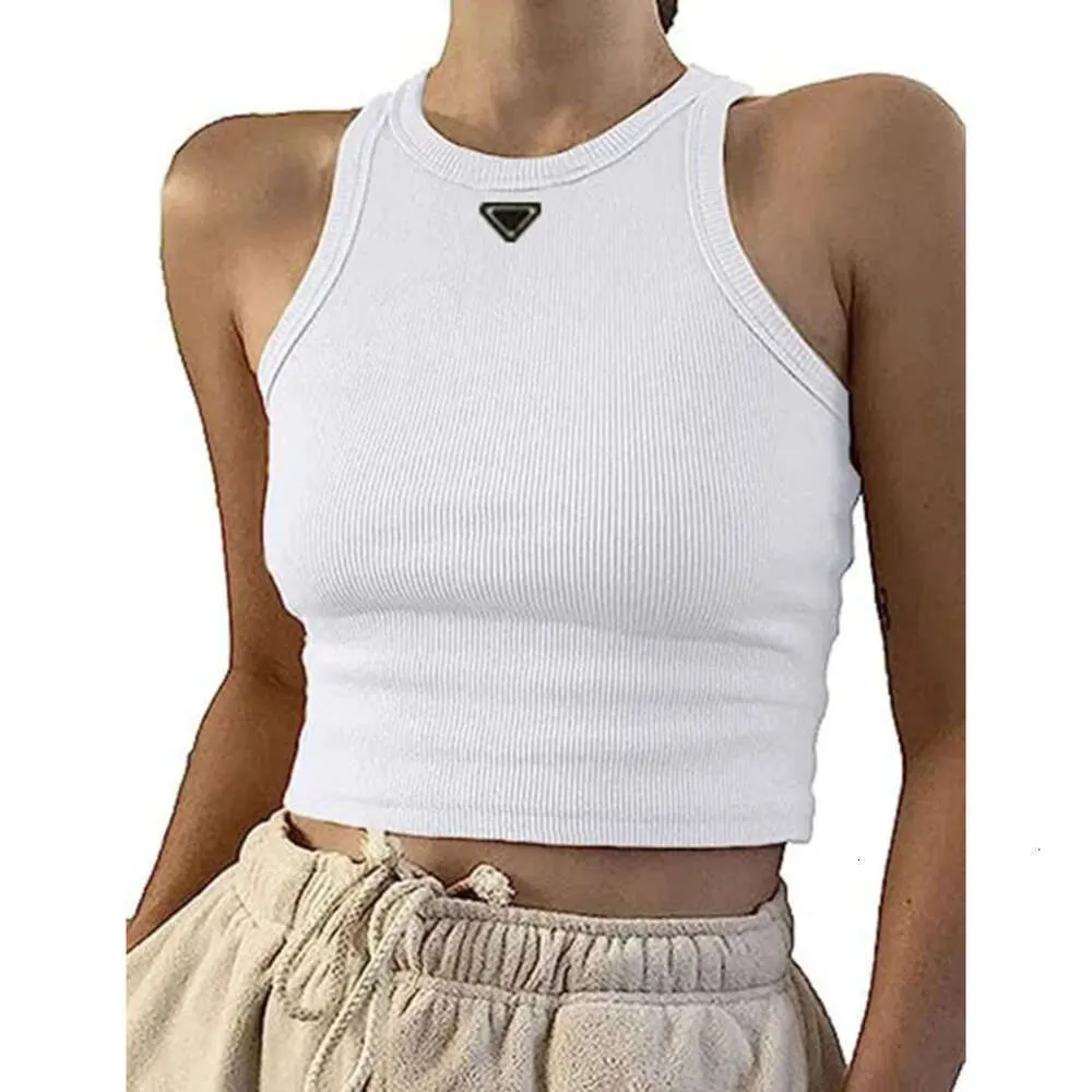 Kvinnor Summer T Shirts Crop Top Sexig Designer Brand Sport Shoulder Black White Tank Casual ärmlösa Backless Tee Shirts Op Ank Ee