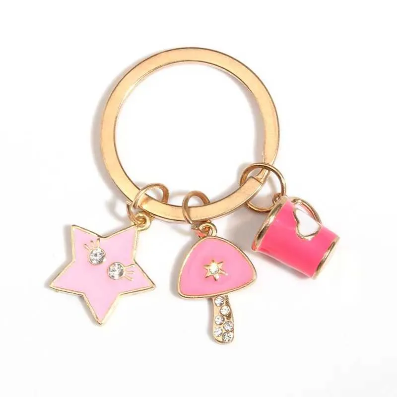 Keychains Lanyards Cute Enamel Keychain Heart Cup Star Mushroom Key Ring Crystal Chains Souvenir Gifts For Women Men DIY Handmade Jewelry Q240403