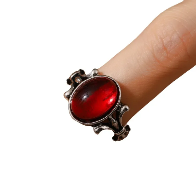 Retro Living Ring Women's Red Pomegranate Gemstone Open Ring Fashion Jewelry