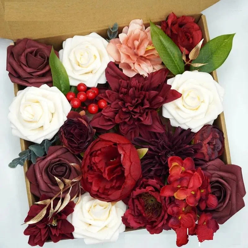 Fleurs décoratives têtes de soie artificielle 17 pcs avec baies de feuille DIY DÉCORD DE Valentin de la Saint-Valentin Rose Rose Dahlia Bouquet Fausse Fleur