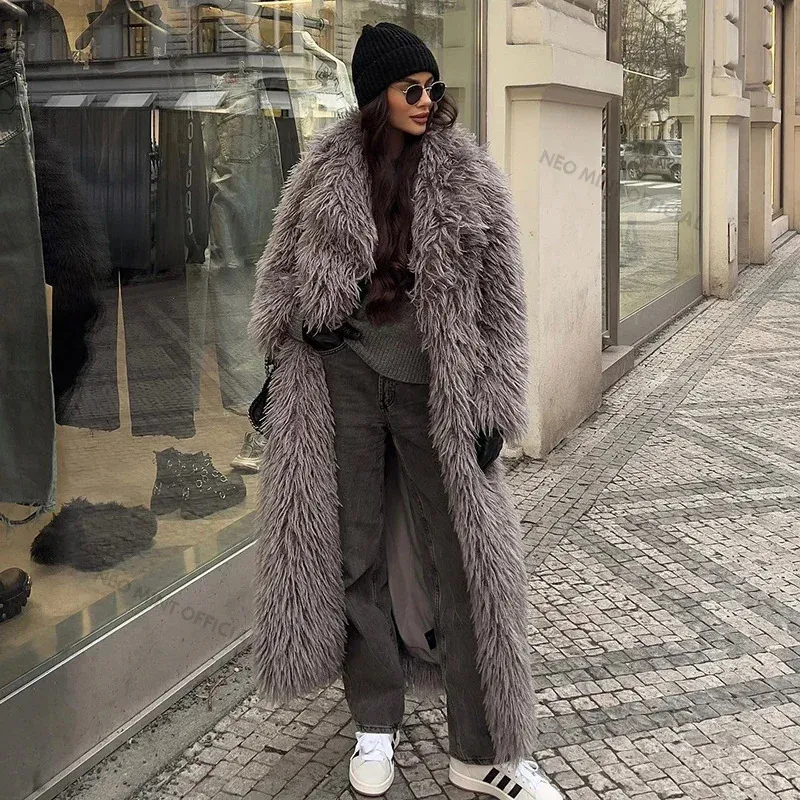 Neo Mint Extra Long Sheepskin Teddy Coat Womens Winter Womens Mob Wife Style Extra Large Block Faux Fur Coat 241106