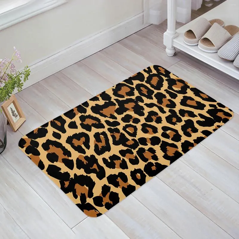 Carpets Sexy Leopard Fashion Home Doormat Decoration Flannel Soft Living Room Carpet Kitchen Balcony Rugs Bedroom Floor Mat