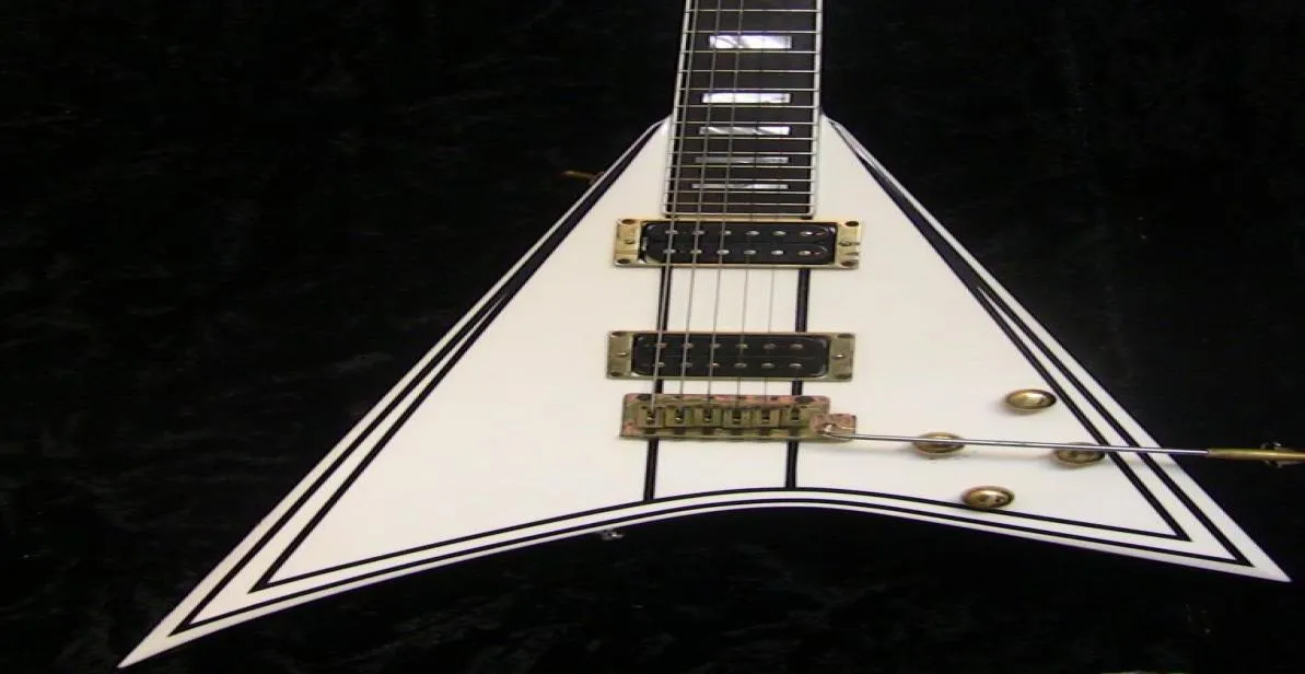 Özel Randy Rhoads RR 1 Siyah Pinstripe Beyaz Uçan V Elektro Gitar Altın Donanım Blok Paspası Kakma Tremolo Kuyruk Yayını 2066073