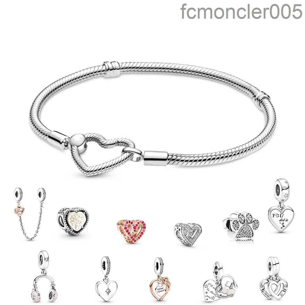 Kvinnor S925 Silver Charm Armelets Design Juvelen Snake Chain Fit Pärlor för Lady DIY Making With Original Box Muco