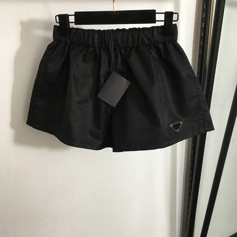 Shorts de taille élastique Pantalons de luxe pantalon de luxe pantalon de créateur d'été