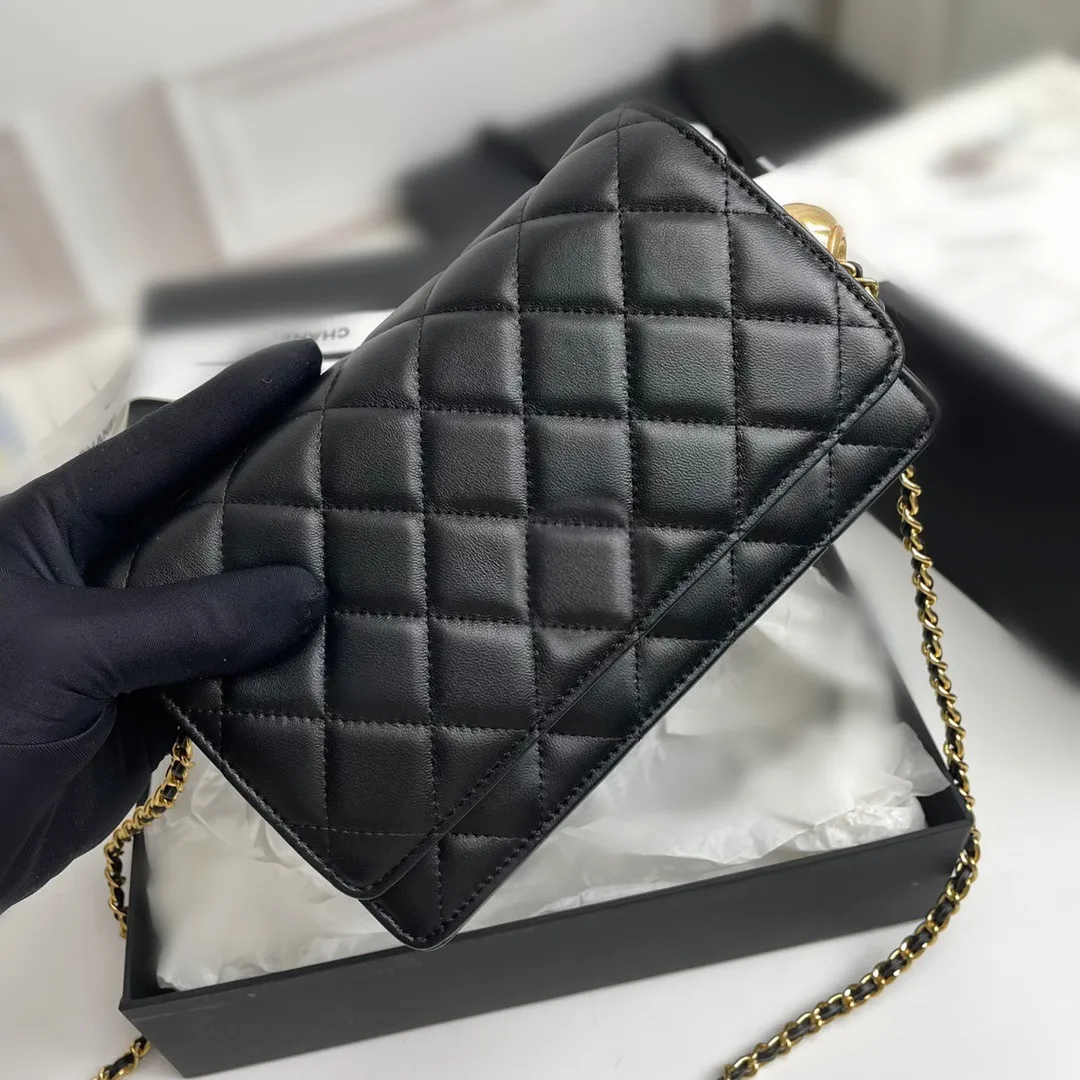 top quality women chain shoulder bags caviar Lambskin leather Luxury designer sheepskin renovate bag fashion crossbody Classic cc Flap handbag lady 