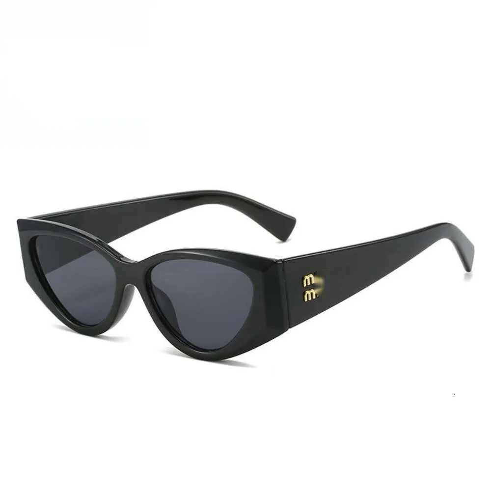 DHgate.com:Mium Mium Sunglasses for Men and Women, Designer