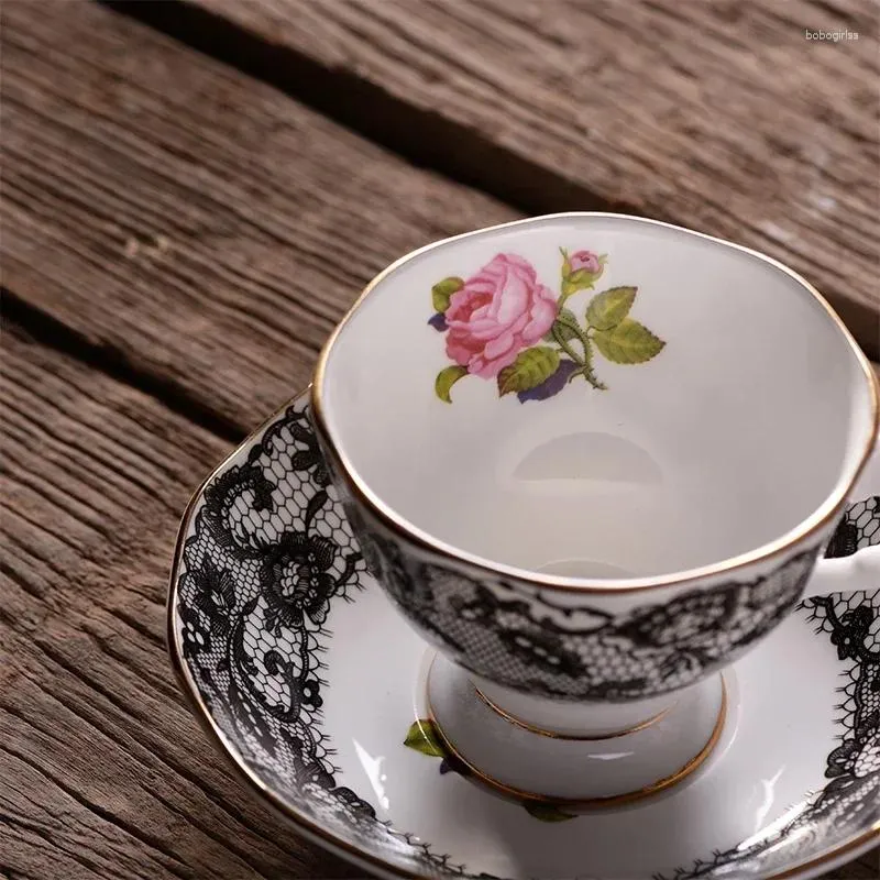 Cups Saucers England Lace Coffee Cup Saucer Set Luxury Bone China Teacup Drink Afternoon Tea Party Mug Home Drinkware Gifts
