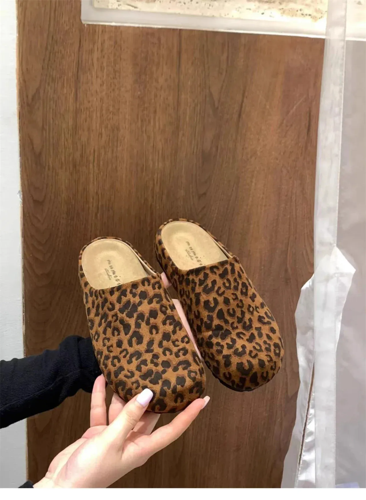 Leopard Women Platform Mule Slippers Casual Suede Slingback Flats_voghion.com