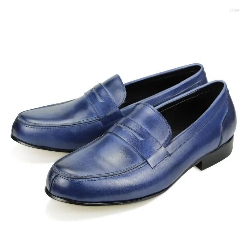 Casual schoenen Designer Loafers Men Retro elegant handgemaakte naaig naaien hoogwaardige aangepaste schoen Dagelijkse slijtage kleur blauw comfotable voering