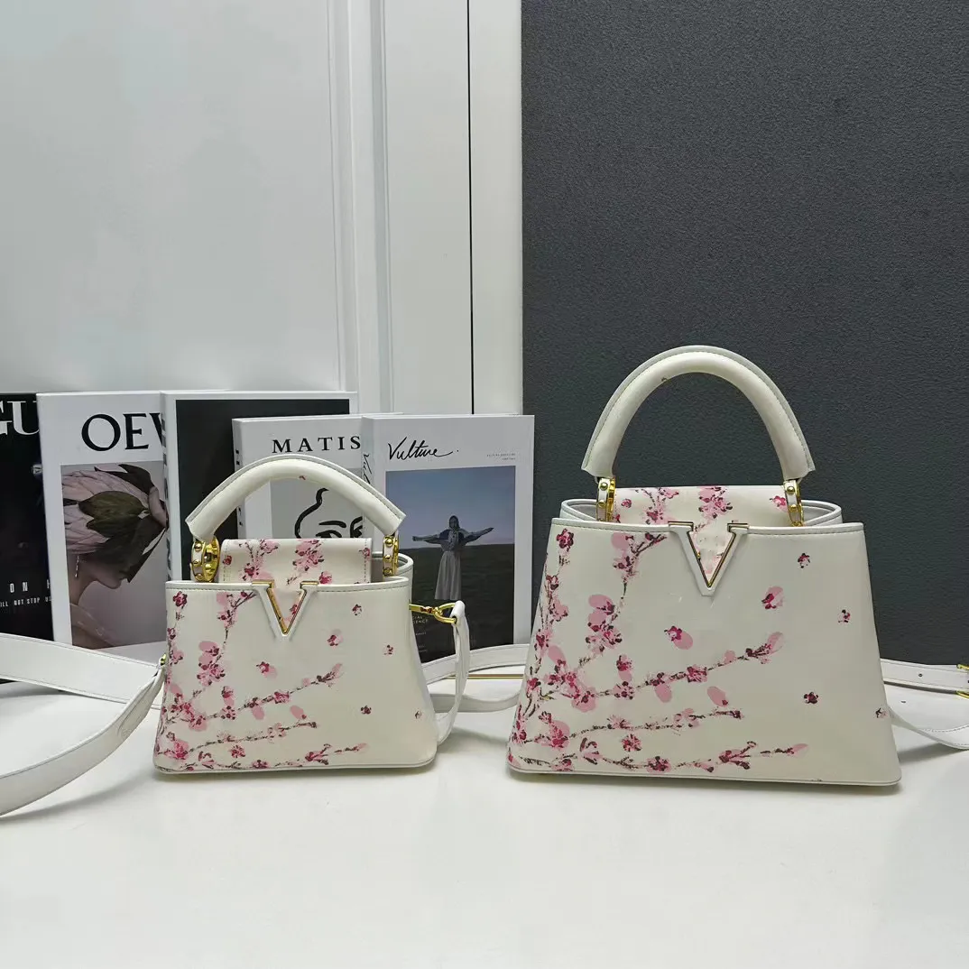 Bolsos de mango superior Bolso de diseño para mujer Bolso de hombro de cuerpo cruzado famosa avenüiza estampada colgajo de hombro ancho de hombro de moda taurillon taurillon cuero genuino