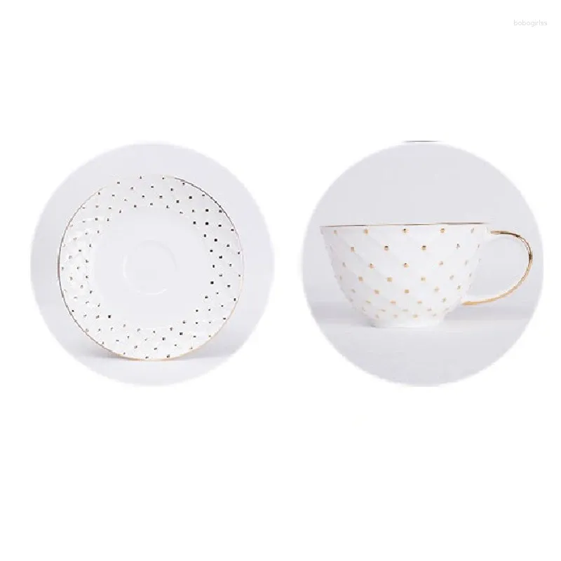 Cups Saucers European Court Pearl Pattern Coffee Cup And Saucer Gold Point Bone China Espresso Home Drinkware 180Ml