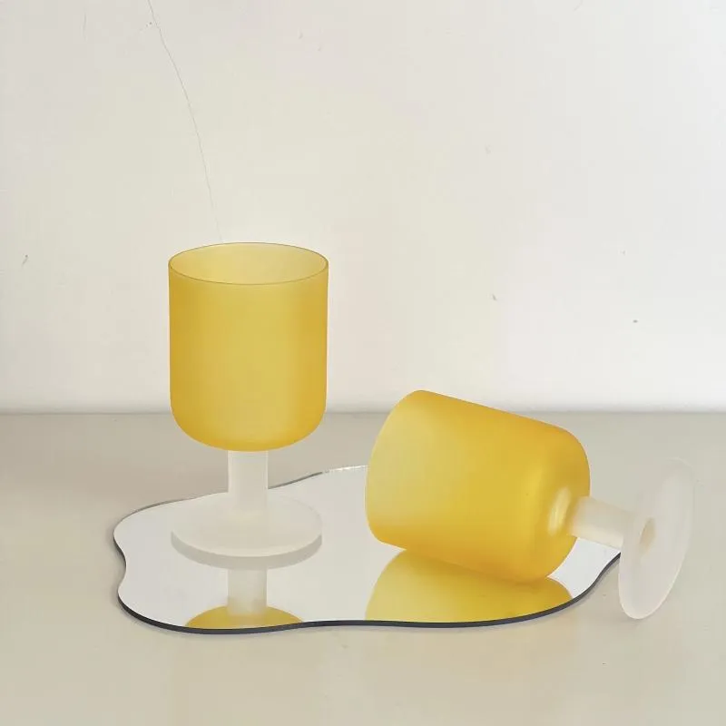 Kieliszki do wina Oryginalne ustawienie Słońce Mesoid Mezoid szklany kieliszek żółty kubki minimalizm Francja retro naczynia napoje