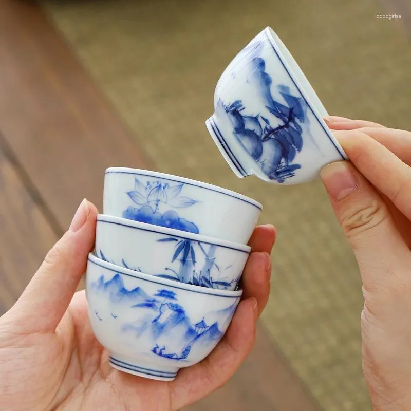 Tasses Saucers 1pcs rétro en céramique bleu et blanc tasse de style chinois en porcelaine d'après-midi