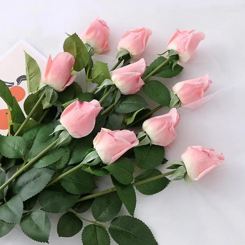 Decorative Flowers 10Pc Feeling Moisturizing Rose Flower Bud Artificial Lover Home Decoration Valentine's Day Gift Wedding Bouquet