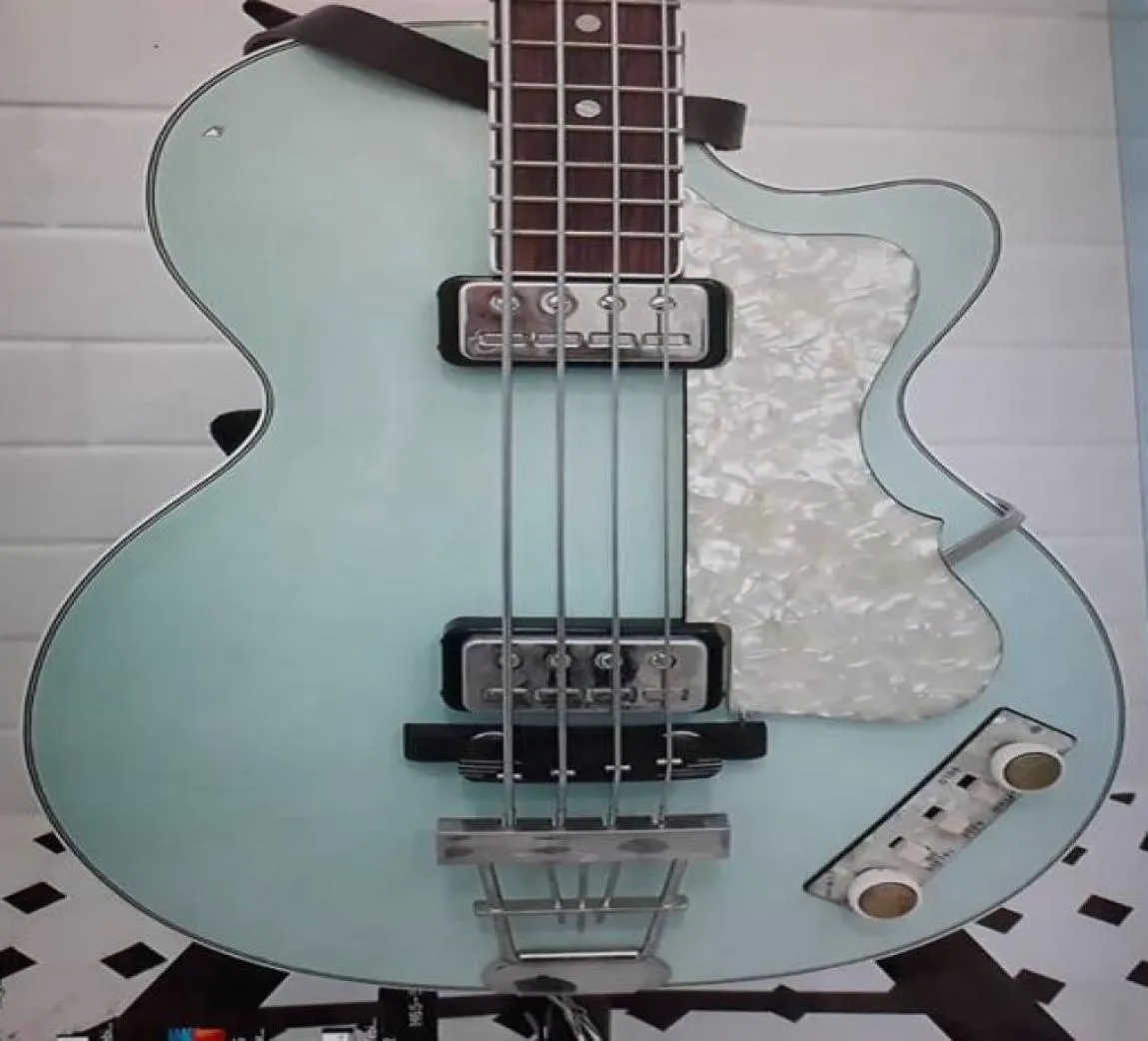 125e verjaardag 1950039S Hofner Contemporary HCT 5002 Viool Club Bass Light Green Electric Guitar 30quot Short Scale Wh9678826