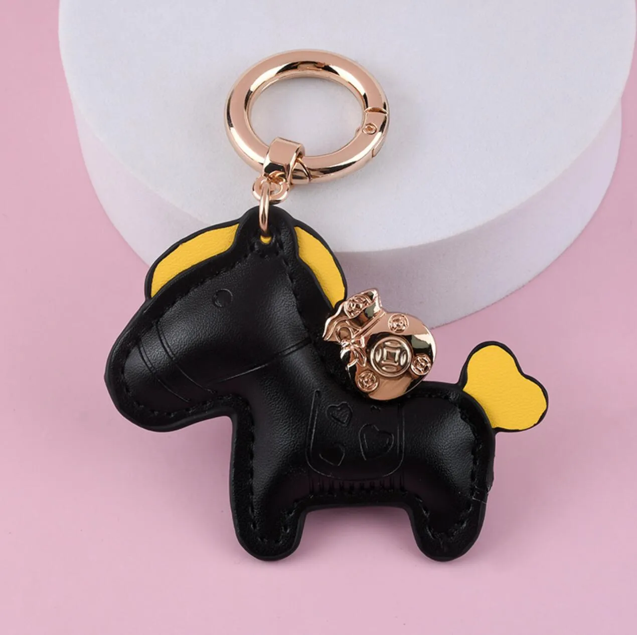 Designer 10style Cute Pony Model Keychain Key Chains Porta dell'anello 7.5x6cm Nessuna lettera Designer Torchia