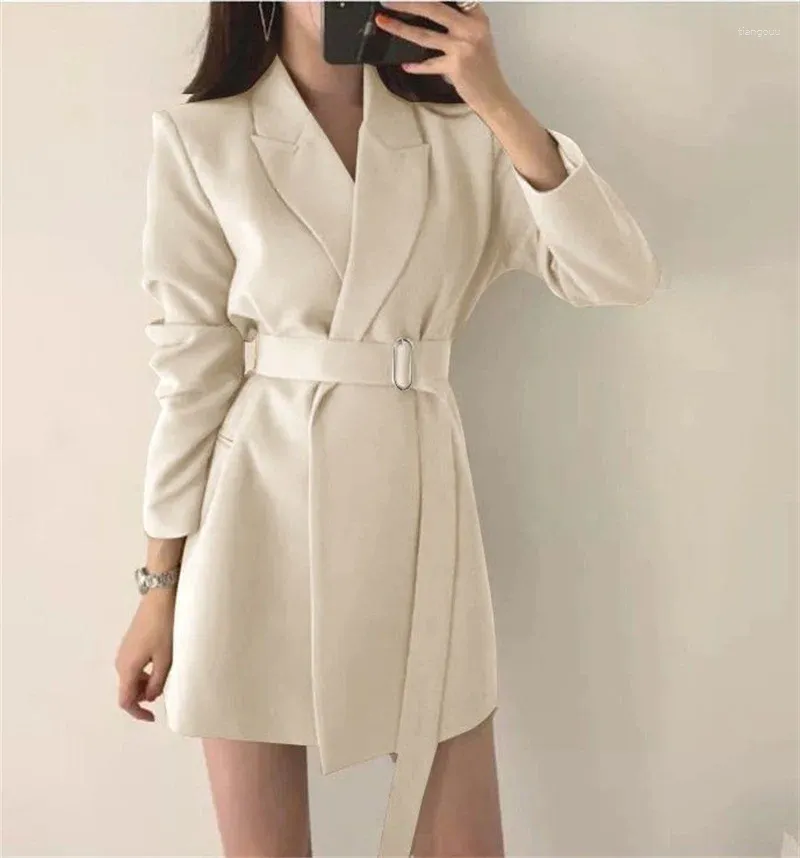 Ternos femininos Blazers Spring Autumn Suit Coat Checot Slim Fit Top elegante com roupa de ara