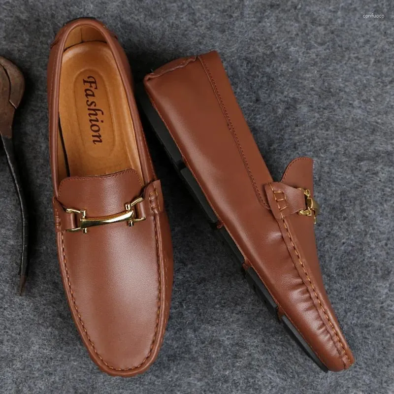 Casual schoenen Echte lederen heren Italiaanse hoogwaardige loafers Handgemaakt comfortabel rijden Mocassin Slip-on formeel