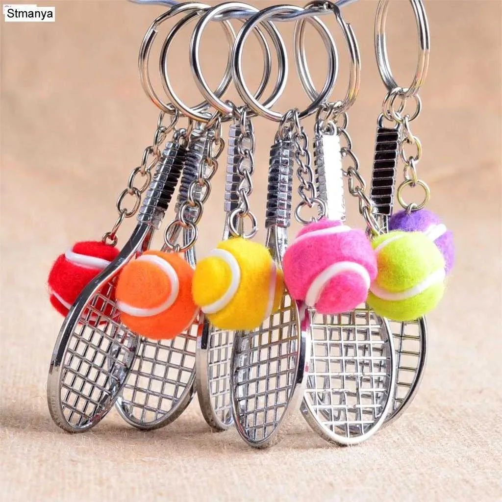 مفاتيح مفاتيح حبلات التنس سلسلة المفاتيح - Sport Mini Car 6 Color Pendant Keyring Sports Key Chain الذين يحبون الهدايا الرياضية 17248 Q240403