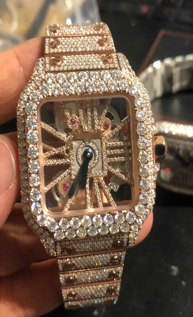 Armbandsur nya skelett Sier VVS1 VIP Diamonds Watch Pass TT Quartz Movement Top Quality Men lyx Iced Out Sapphire Watch With3609048