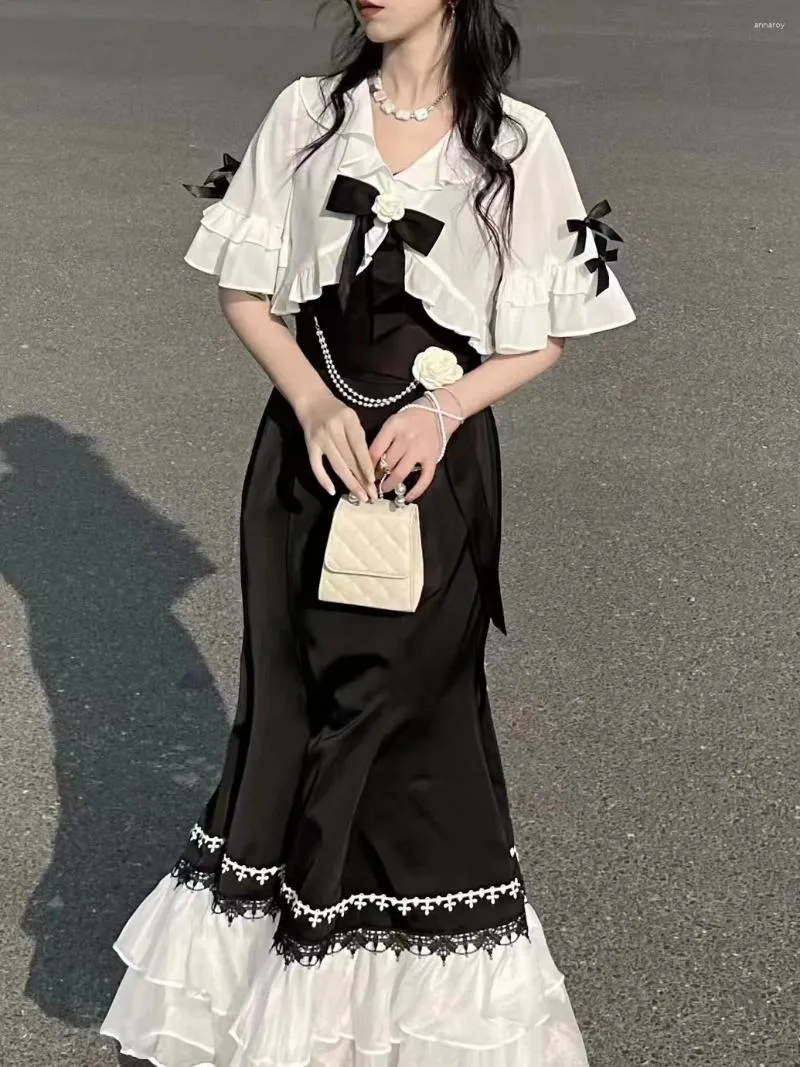 Japanese 2000s Style Y2k Soft Girl Two Piece Dress Set with White Cape and Black Patchworked Ruffle Dress Woman from Dhgate Urban Sexy Dresses - price 27.76 Japanese 2000s Style Y2k Soft Girl Two Piece Dress Set with White Cape and Black Patchworked Ruffle Dress Woman from Dhgate Urban Sexy Dresses - price 27.76