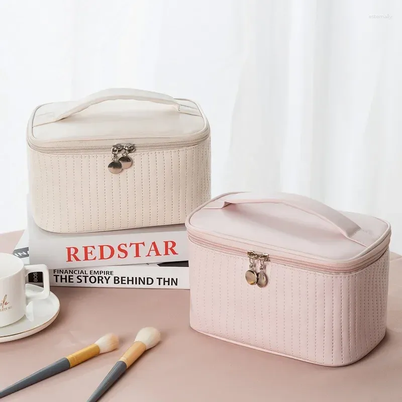 Bolsas de almacenamiento Bolsa de maquillaje de pastel multipropósito para mujeres escritorio portátil con gran capacidad de viaje de viaje y cosméticos