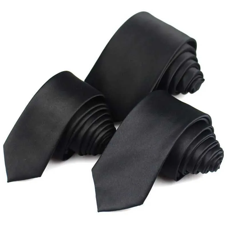 Boyun bağları Yeni klasik siyah kravat erkek ipek yaka düğün partisi iş yetişkin yaka kravat 3 boyutlu katı kravat c240412