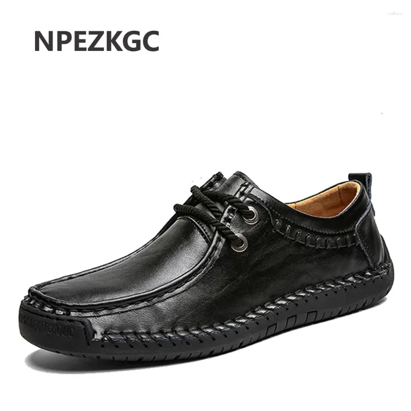 Chaussures décontractées Npezkgc Arrivée Spring Summer Toivas pour hommes confortables pour hommes Brand à lacets Fashion Flat Logs Shoe