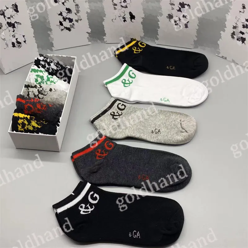 Designer Summer Mens Sock Skateboard Sport Socks Multicolor Men Meocks Casual 5Pairs With Box