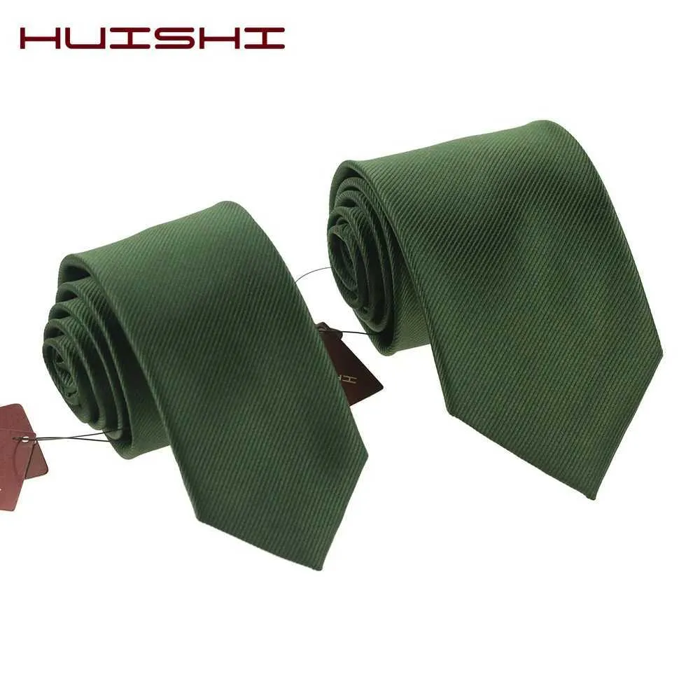 Neck Ties Mens Vintage Set Bowtie Wholesale Candy Color Vintage Dark Green Popular 100% Waterproof Tie Wedding Accessories Mens Wear C240412