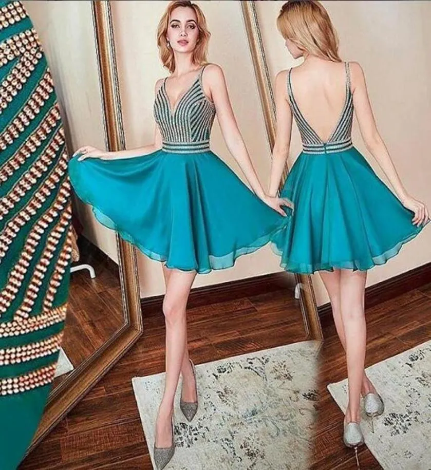 2019 Rachel Allan Chifons Luksusowy koralik kryształowe homecoming wieczorne suknie Seksowne V Neck Backless Krótki bal maturalny Tani Cust5798433