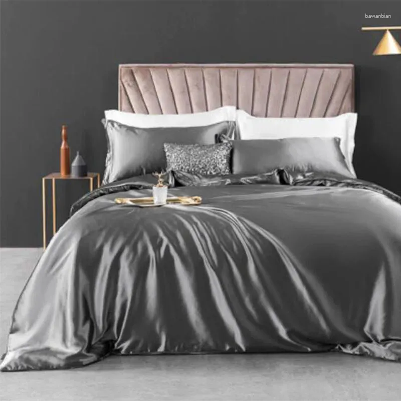 Yatak Setleri Premium Nordic Lüks Altın Yumuşak Yatak Yorgan Yastık Kaskası Kalite Yorgan Kapağı Tek Doublle için Yaz Seti