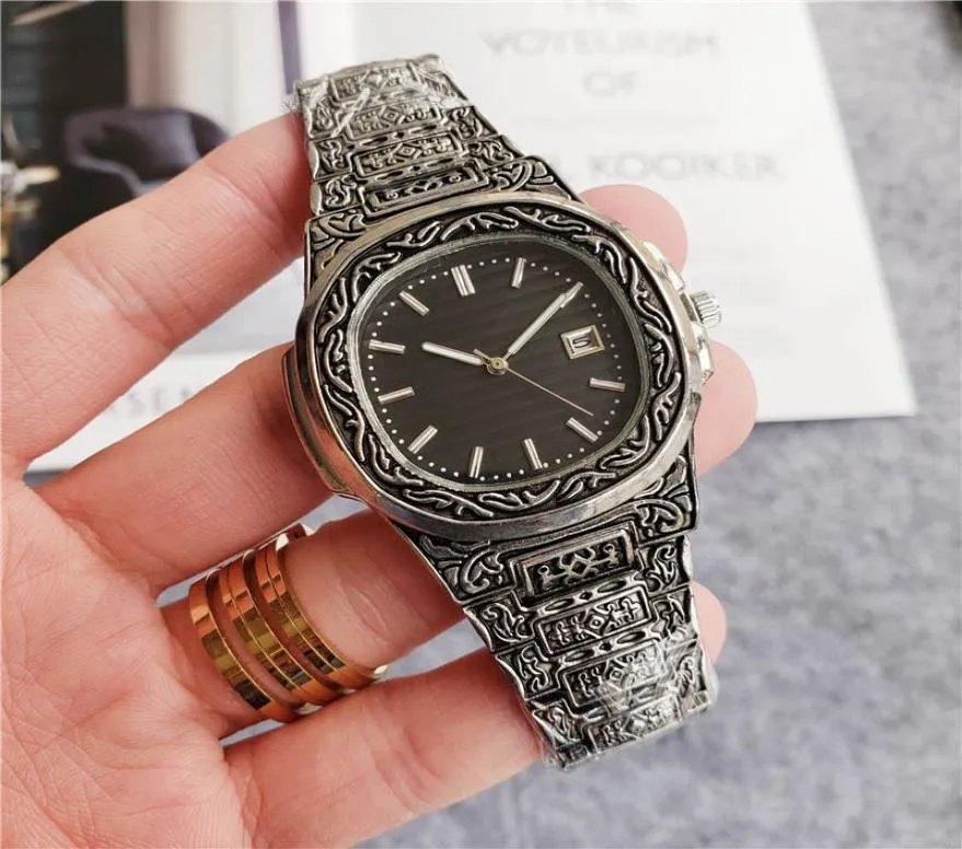 Multicolor 40mm Luxury Men Watches Designer horloges gegraveerde roestvrijstalen datum Quartz Movemen Watch Men Clock polshorloge Gholes3429568