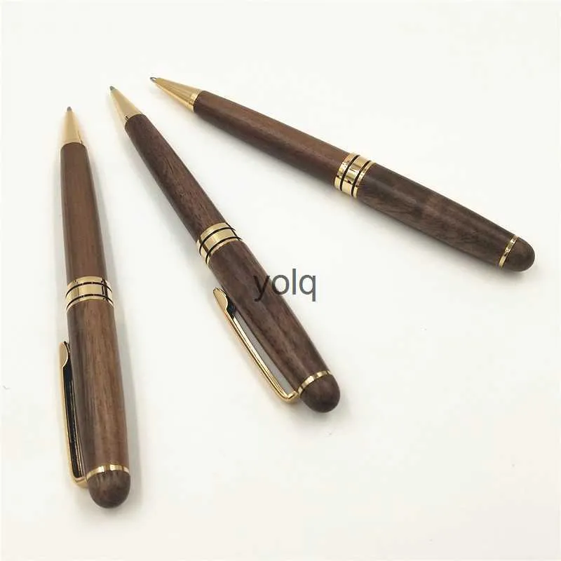 Ballpoint Pens Walnut Wood Pen Kreatywne praktyczne rzeźbienie prezentów na uroczystości biznesowe H240423