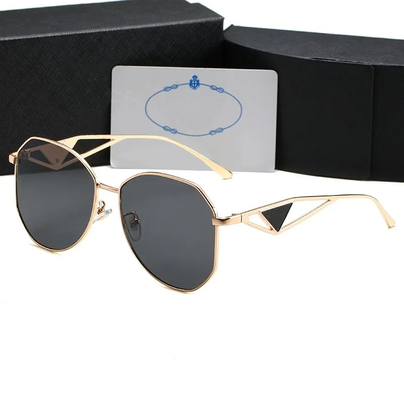 Mode lyxdesigner solglasögon klassiska glasögonglasögon utomhus strand solglasögon för man kvinna valfri triangulär signatur 6 färger valbara
