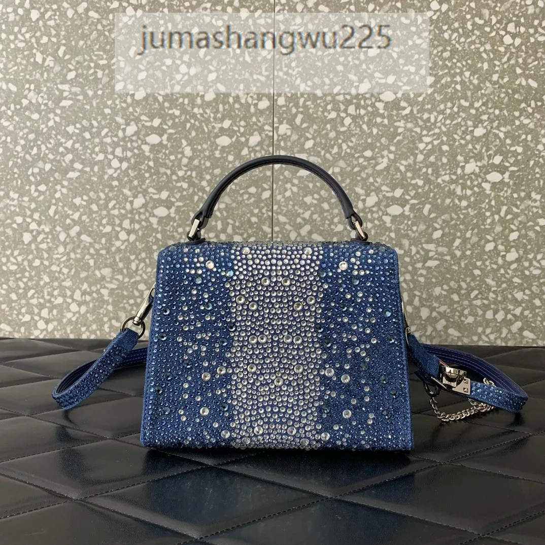 Hoogwaardige Designer Dames Tote Bag Denim Blue Crystal Diamond Button Monochrome Leather Crossbody Bag Luxe 10a Purple